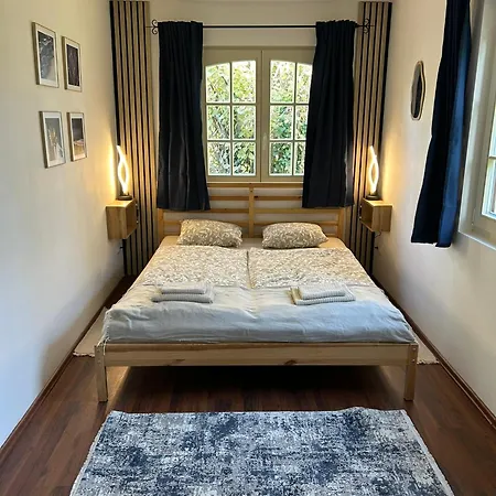 Lime Weekendhouse 1-2 Ferienhaus Balatonakarattya